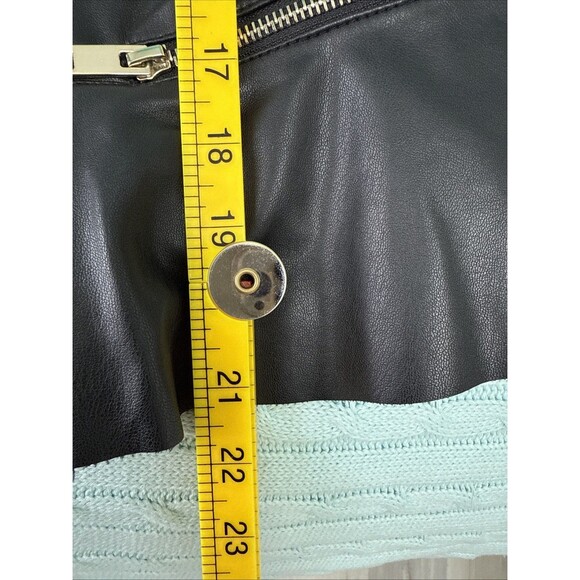 G by GUESS Moto Jacket M Black Faux Leather Zip Front Fitted Waist Trendy Chic - Picture 12 of 15